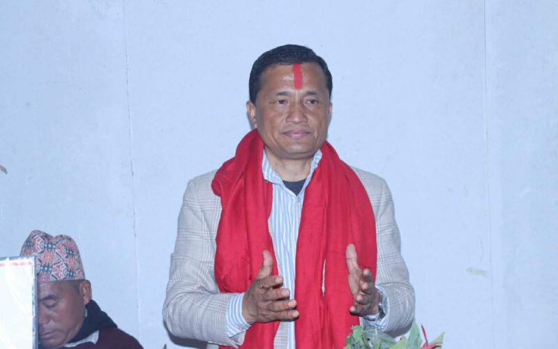 नदी कटान र मध्यवर्तीको समस्या दीर्घकालीन समाधान गर्ने घर्तीको प्रतिबद्धता ।