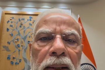 मोदीले मध्यरातमा गरे पेपर लिक विरुद्ध कठोर निर्णय लिने घोषणा ।